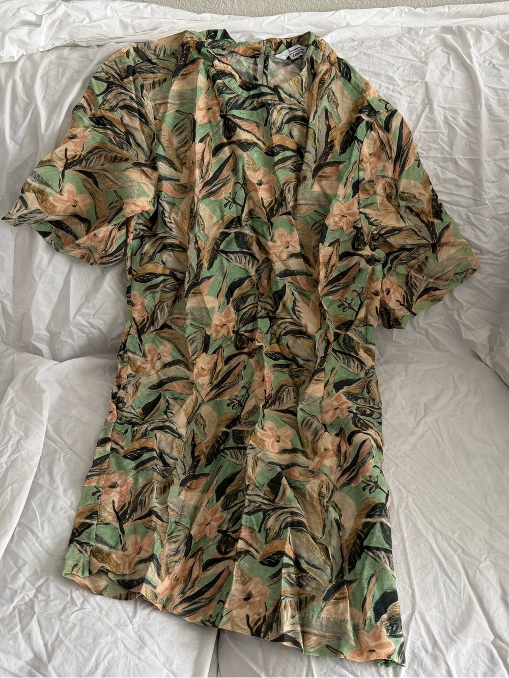 Green Floral Short-Sleeve dress
